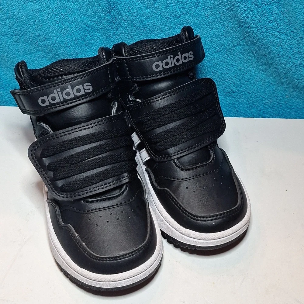 Like New Toddler Adidas Hoops Mid 2.0 Sneakers Toddler Shoes Size 7.5 Black - Picture 5 of 10